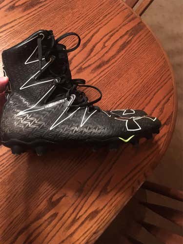 Under Armour  Adult
