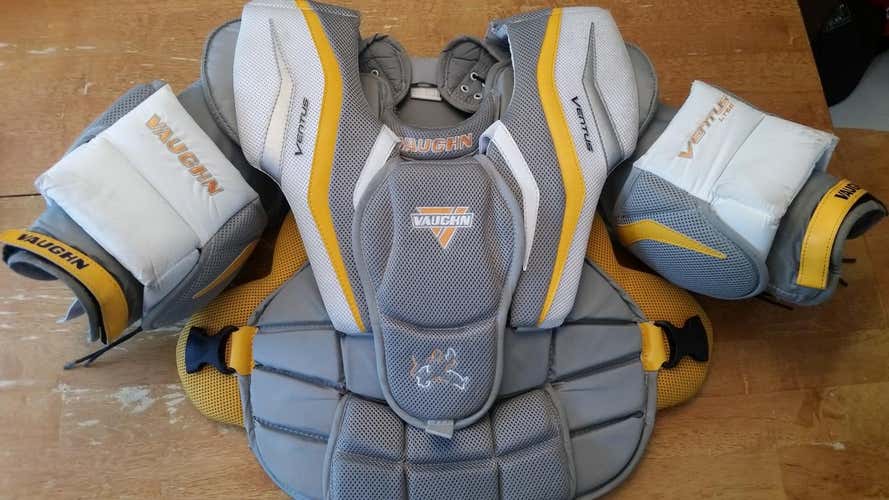 Vaughn Ventus LT88 Goalie Chest Protector Junior