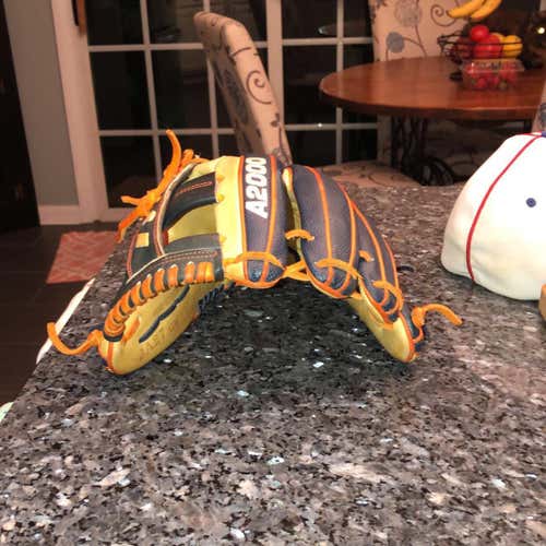 A2000 JA27 (Sell Or Trade)