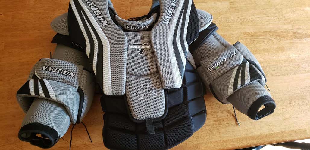 Vaughn Ventus SLR Pro Senior Goalie Chest & Arm Protector