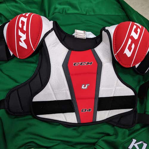 CCM U+ 04 Shoulder Pads Senior