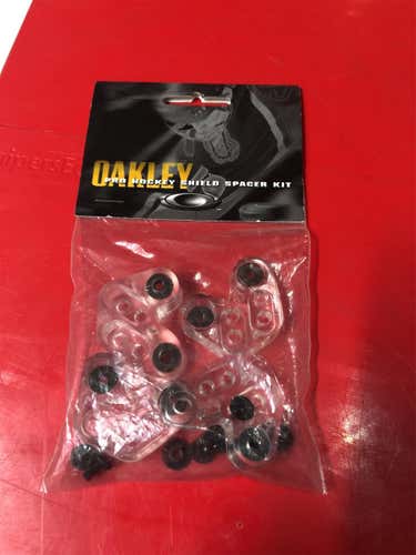New Oakley visor spacer kit  Senior
