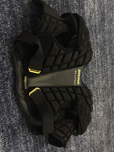 Clutch Shoulder Pads