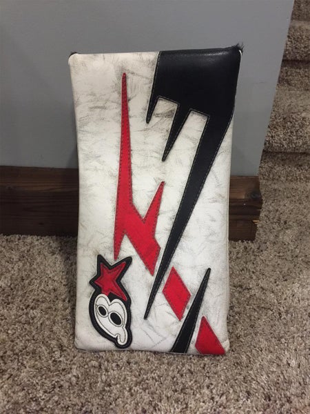 *NEED TO GO* Sub Zero Goalie Glove & Blocker Regular Intermediate