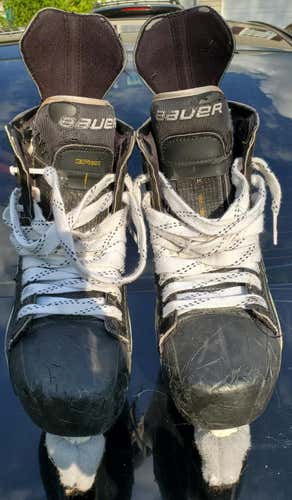 Bauer Supreme Total One Hockey Skates Senior Pro Stock Size 8