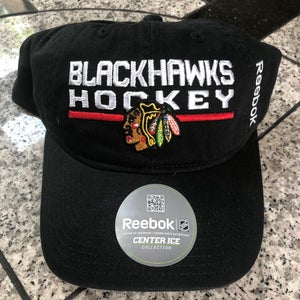 New Reebok Chicago Blackhawks Center Ice Hat