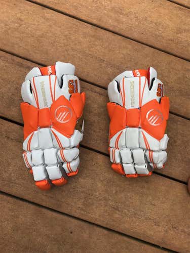 Maybach Lacrosse Gloves. Negotiable