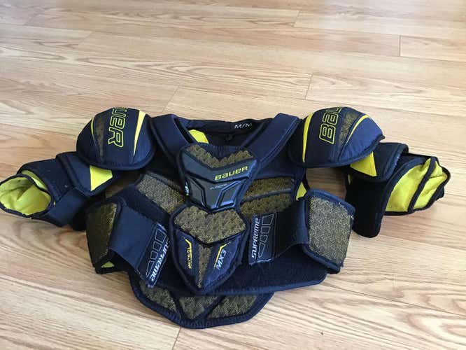 Bauer Supreme TotalOne MX3 Shoulder Pads Senior
