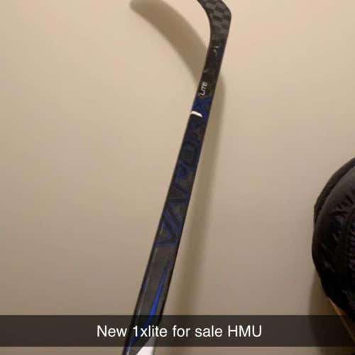 New Vapor 1X Lite Hockey Stick RH P92 87 Grip Blue