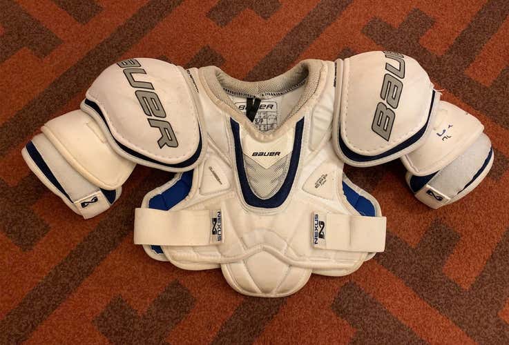 Nexus 8000 Shoulder Pads Junior