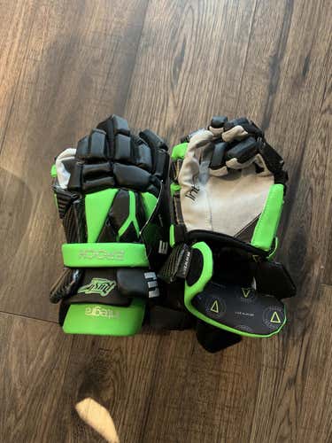 Custom Saskatchewan Rush Under Armour Lacrosse Gloves