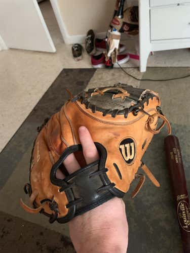 A2000 Pudge Catchers Mitt