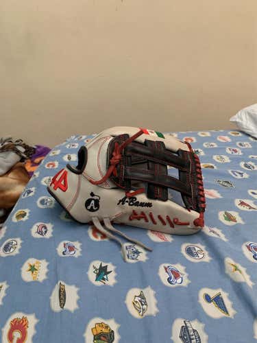 44 Pro Custom Outfield Glove 12.75