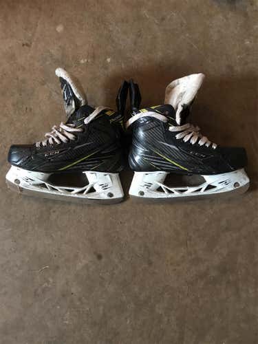 Tacks 4092 Hockey Skates Junior Size 4.5