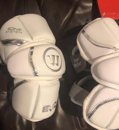 New Warrior Evo Arm Pads White Medium NWT