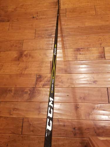 CCM Tacks 7092 Hockey Stick Righty P30 75 Flex