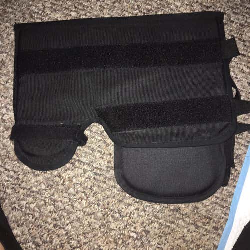 Box Goalie Hand Pad( Demo Set For Boddams Busted Knuckles)