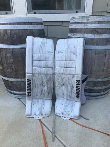 Pro V Elite Goalie Leg Pads Senior