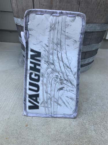 Pro V Elite Pro Carbon Goalie Glove & Blocker Regular Senior