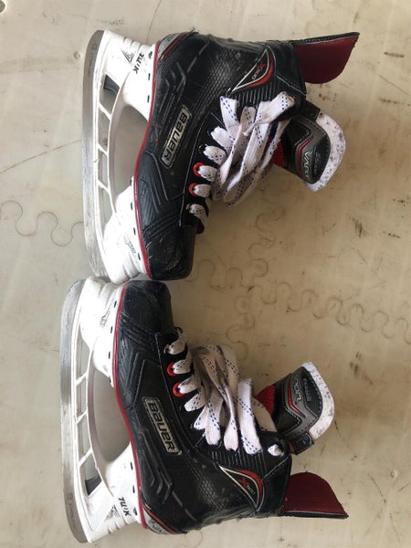 Vapor X500 Hockey Skates Junior Size 5