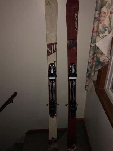 Fischer Villain Pro TWIN TIP Skis
