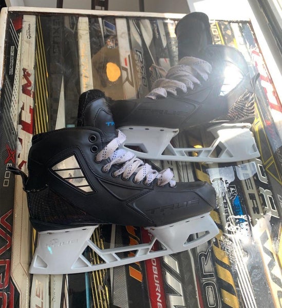 True Pro Custom Hockey Goalie Skates Size 9 Great Condition