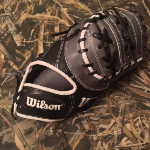 A2000 Baseball Glove