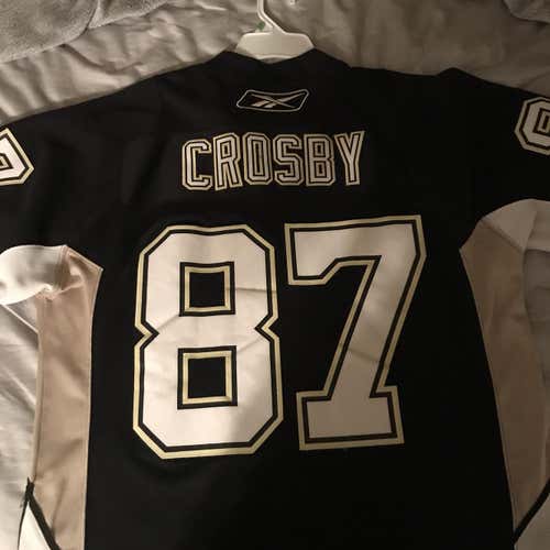 Crosby Jersey Medium
