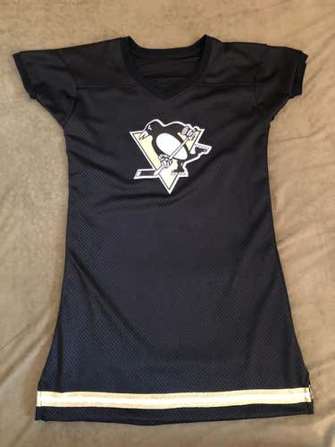 Woman's Pittsburgh Penguins Dress