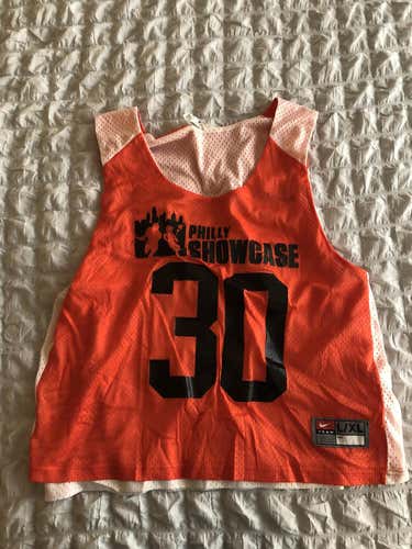 Philly Showcase Pinnie