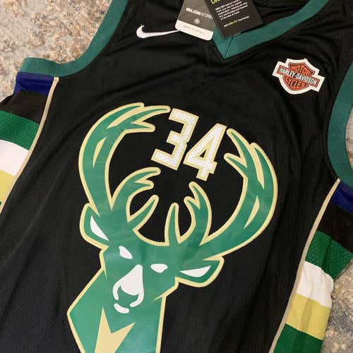 GIANNIS ANTETOKOUNMPO #34 Milwaukee Bucks Brand New With Tags Replica Jersey