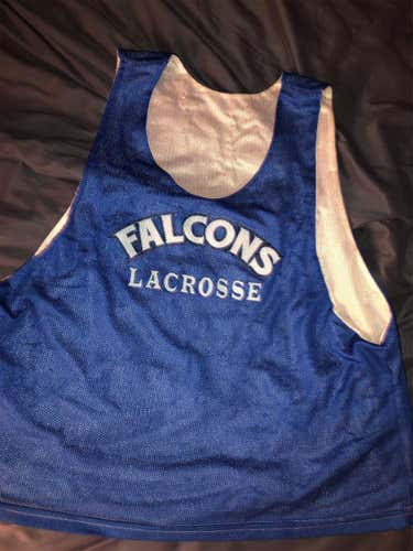 Falcons Pinnie