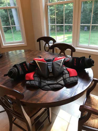 Extreme Flex Shield Pro Chest and Arm Protector Goalie Chest Protector Intermediate Pro Stock