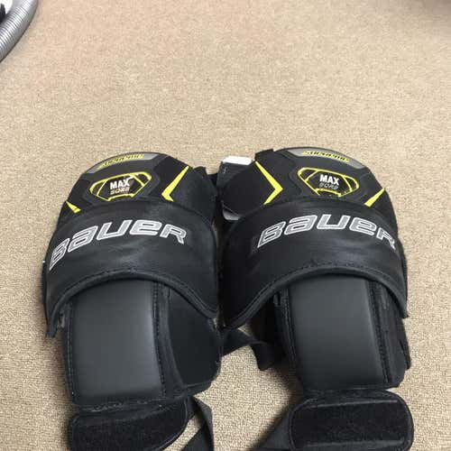 Bauer Supreme Very Used Knee Guards