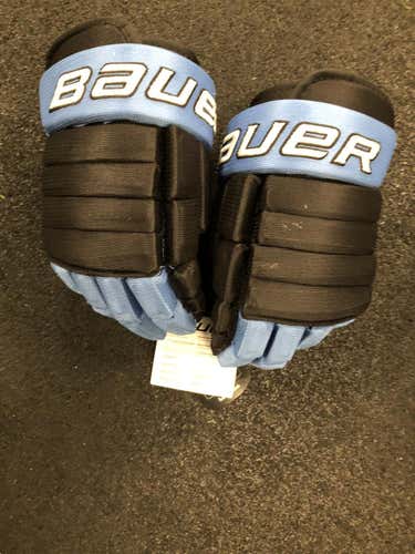 New Bauer Classic 4-Roll Gloves Senior
