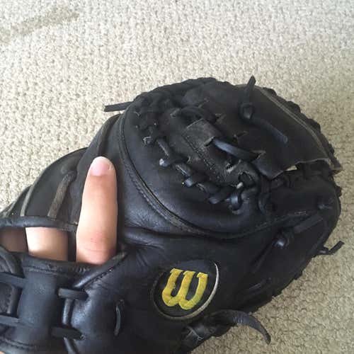 Wilson A2000 “The A2404” Catchers Glove ALL STAR BRAND QUALITY