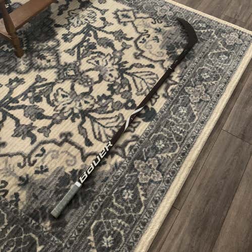 Vapor ADV Hockey Stick Righty Toe Senior Pro Stock