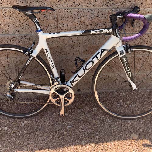 2009 Kuota KOM Carbon medium (54cm) Shimano dura-ace 11 speed