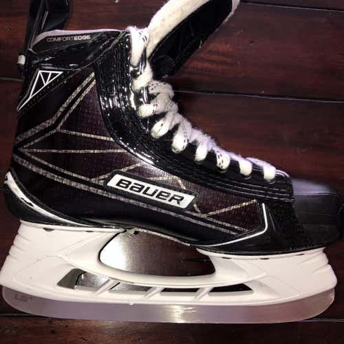 Supreme 1S Hockey Skates Junior Size 4.5