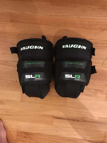 Vaughn SLR Pro Goalie Knee Guards
