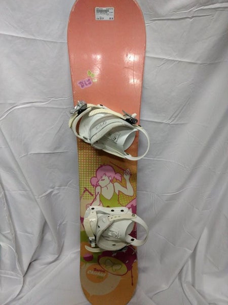 Burton chicklet girls snowboard 126 cm spice bindings *No Trades*