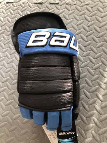 New Bauer Classic 4-Roll Gloves Senior