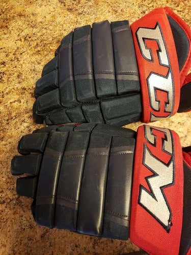 CCM HG97 Gloves Senior Pro Stock Columbus