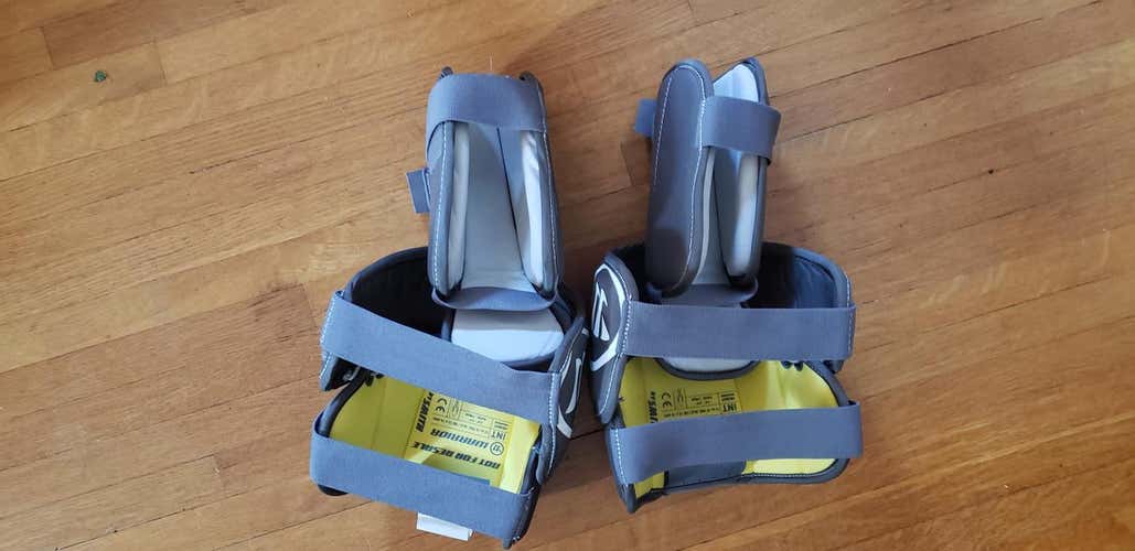 New Warrior G4 Senior Knee Pads