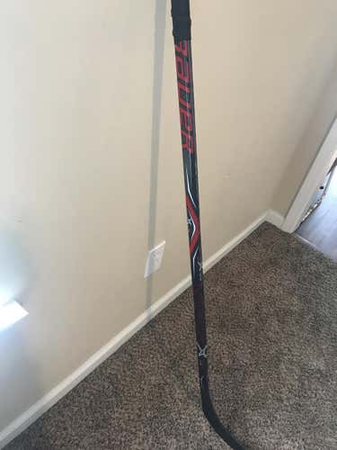 Bauer Vapor X700Lite Hockey Stick Righty Mid Junior