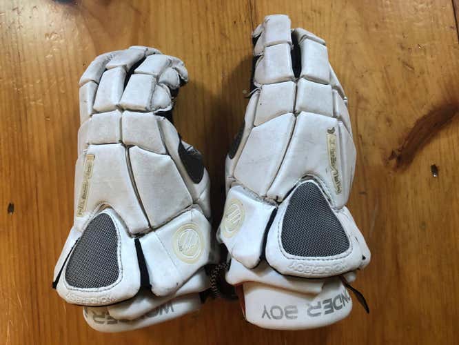 Maverik Wonderboy Lacrosse Gloves (negotiable)
