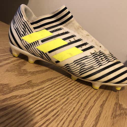 Nemeziz 17.3 Cleats