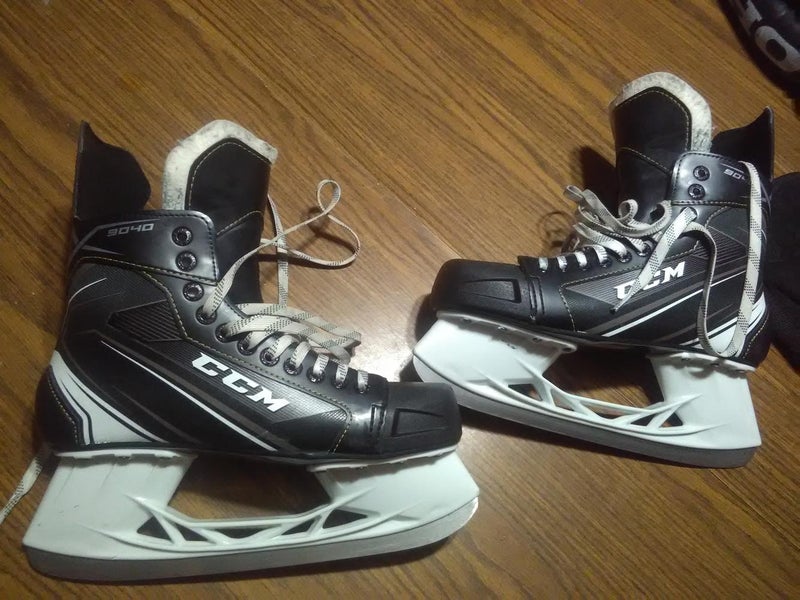 CCM Tacks 9040 Hockey Skates Senior Size 10 W/ Soakers
