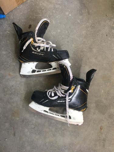 Supreme TotalOne NXG Hockey Skates Senior Pro Stock Size 7