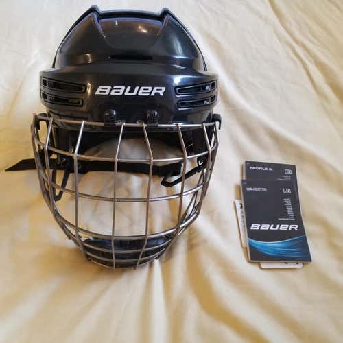 Sr. L Bauer Re-Akt 75 Helmet Combo (w/ Cage)